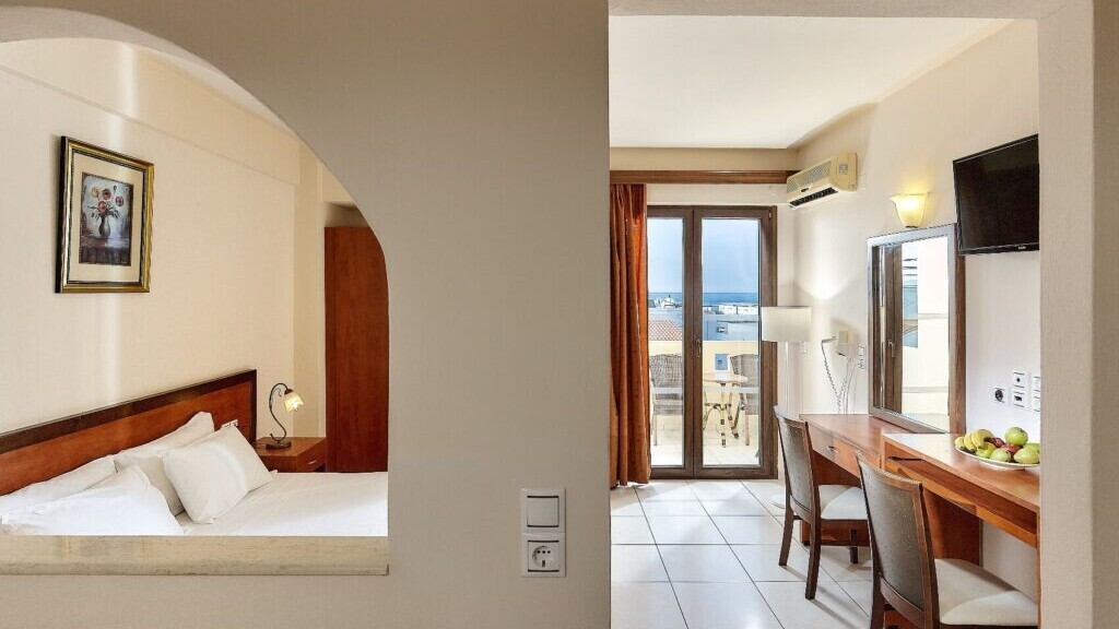 St. Constantin Hotel